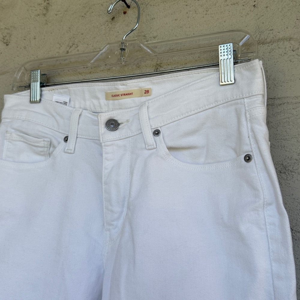 Levi’s White Classic Straight Fit Mid-Rise Jeans Waist 28 - Picture 5 of 15